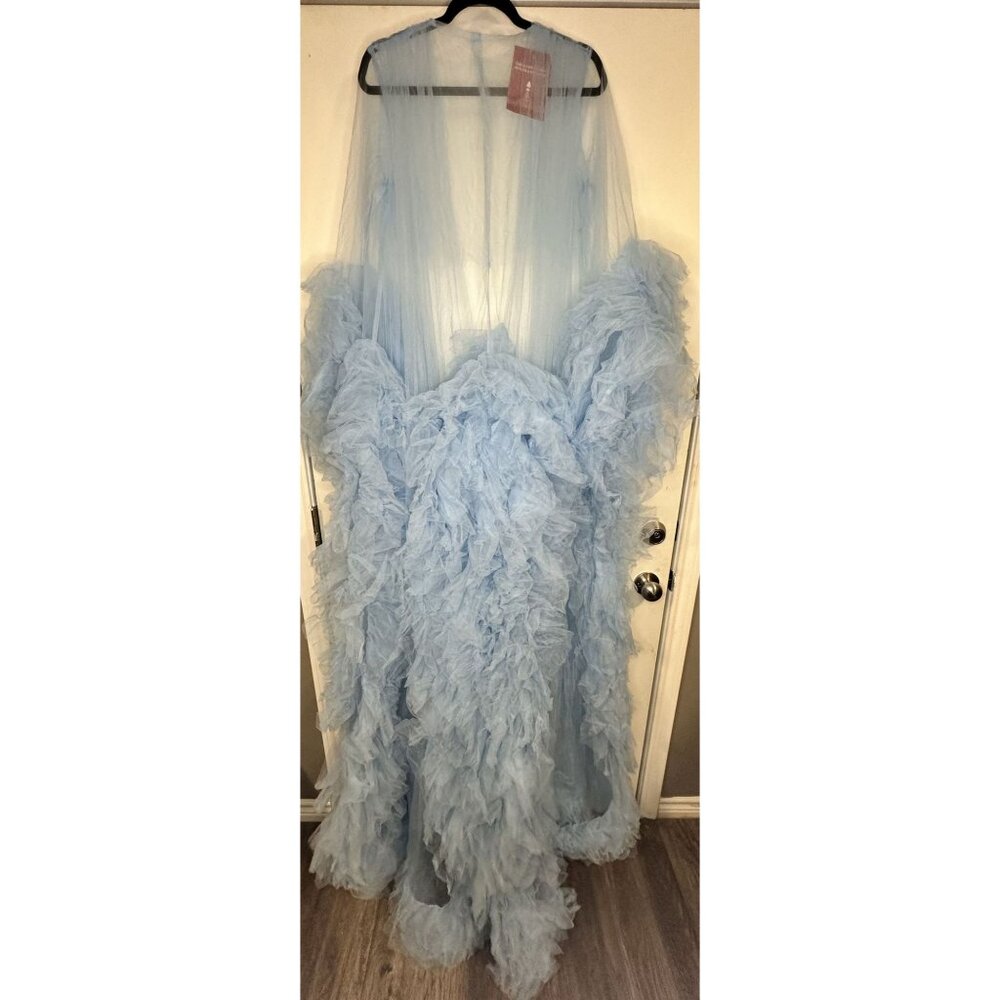 Luxurious Blue Ruffle Tulle Maternity Robe With Train - Picture 7 of 7